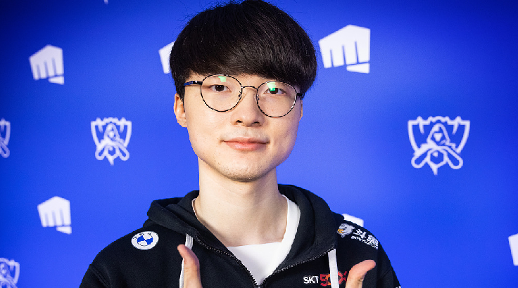 Faker Пять титулов чемпиона мира по League of Legends